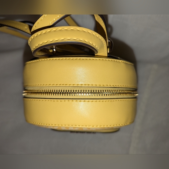 Michael Kors Jaycee Extra-Small Ombré Logo Convertible Backpack Yellow NWT - Picture 2 of 10